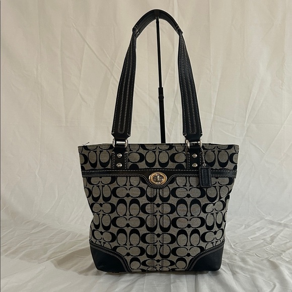 COACH HAMPTONS SIGNATURE LUNCH TOTE BLACK AND GREY F13973 - Picture 1 of 13